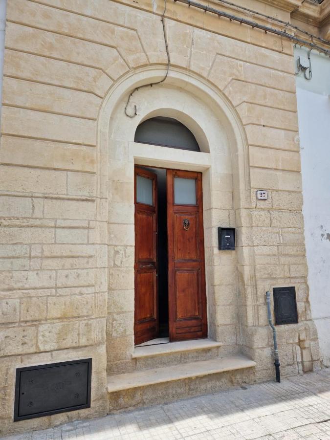 Casa Dante Two Steps From The Center Villa Lecce Exterior photo