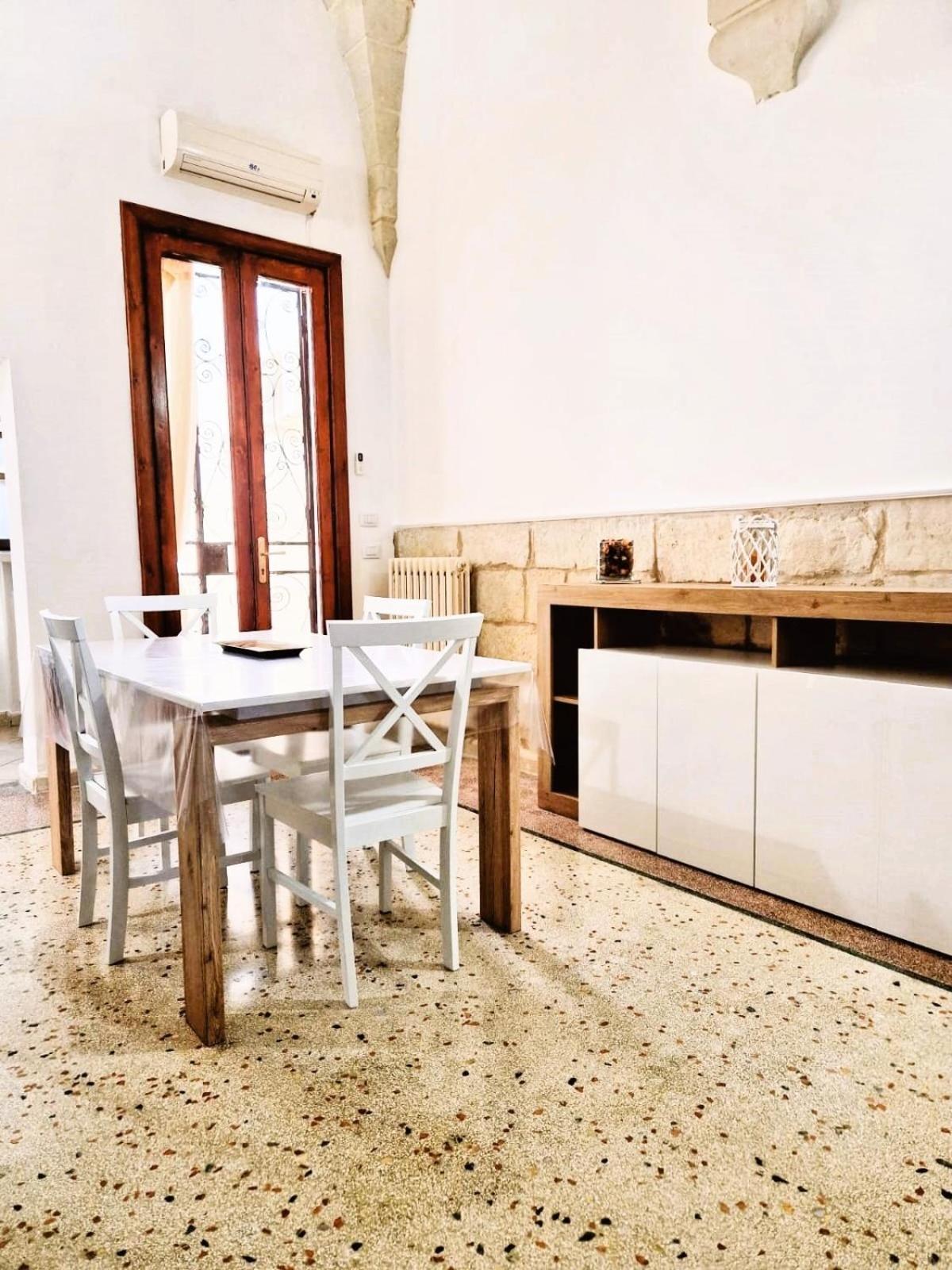 Casa Dante Deliziosa Casa A Due Passi Dal Centro Villa Lecce Exterior photo